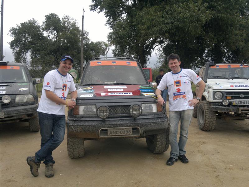 No momento, você está visualizando Leo Zettel e Rafael Pinto ficam em quinto lugar na segunda etapa do Suzuki Adventure